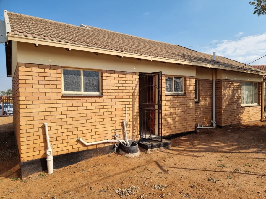 3 Bedroom Property for Sale in Blomanda Free State